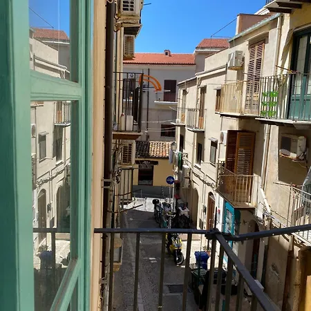 Cefalhub Guest house Cefalu