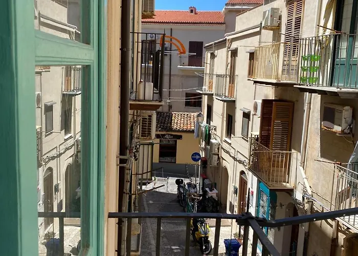 Cefalhub Pensión Cefalú